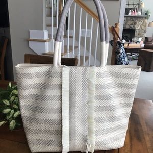 Stella and Dot Cay tote